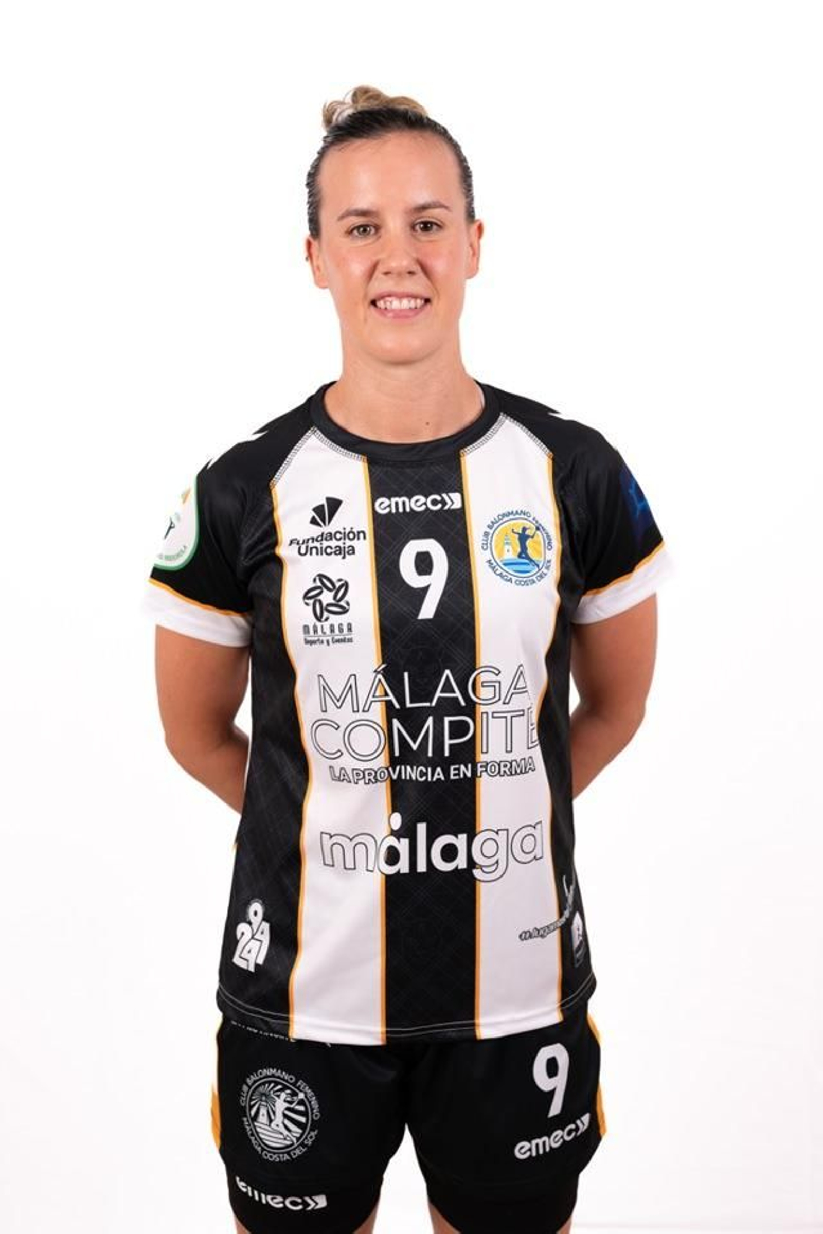 Silvia Arderius, en un posado. Silvia Arderius, en un posado.