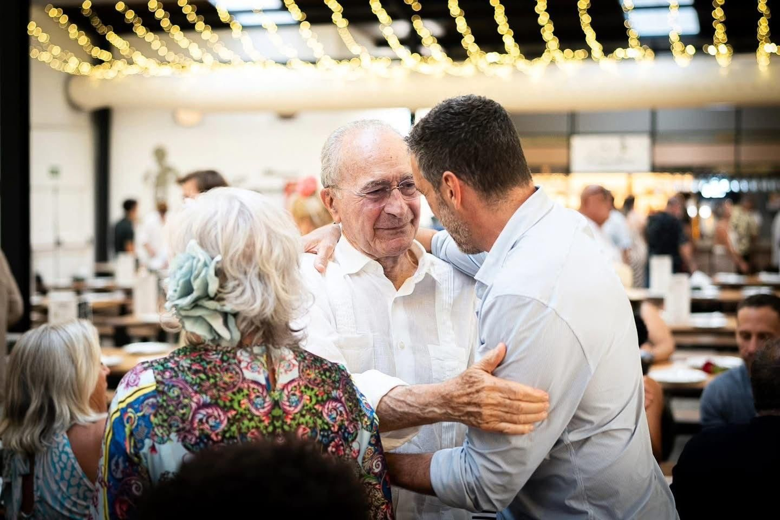 El Unicaja hace piña en la Feria con Duarte y el resto de fichajes