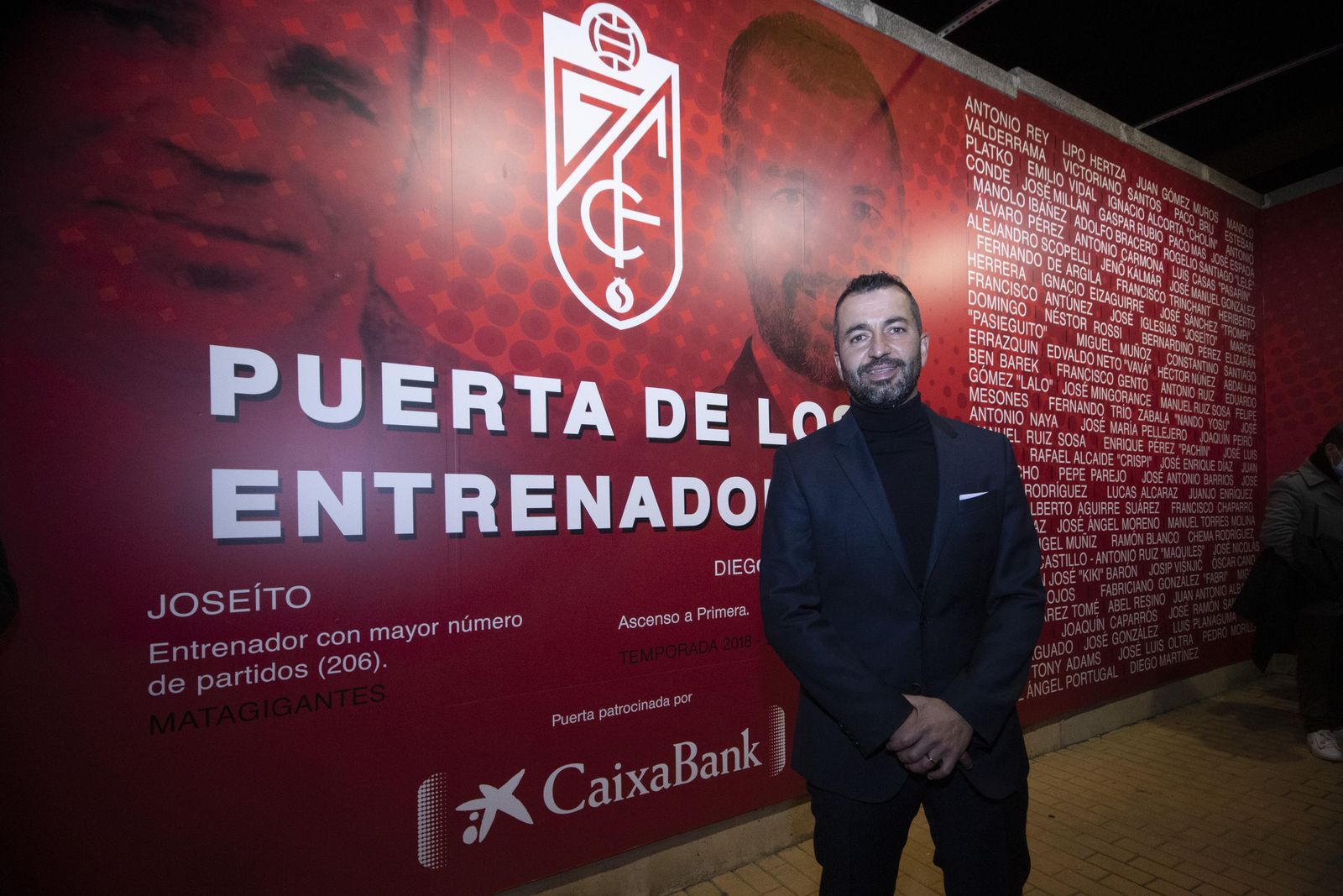 Fotos: Inauguración del espacio de Diego Martínez en la Puerta de los Entrenadores