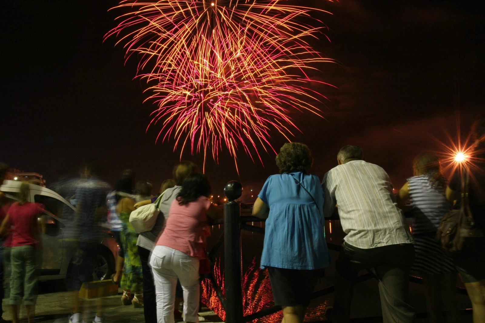 Un castillo de fuegos artificiales, en una imagen de archivo.
