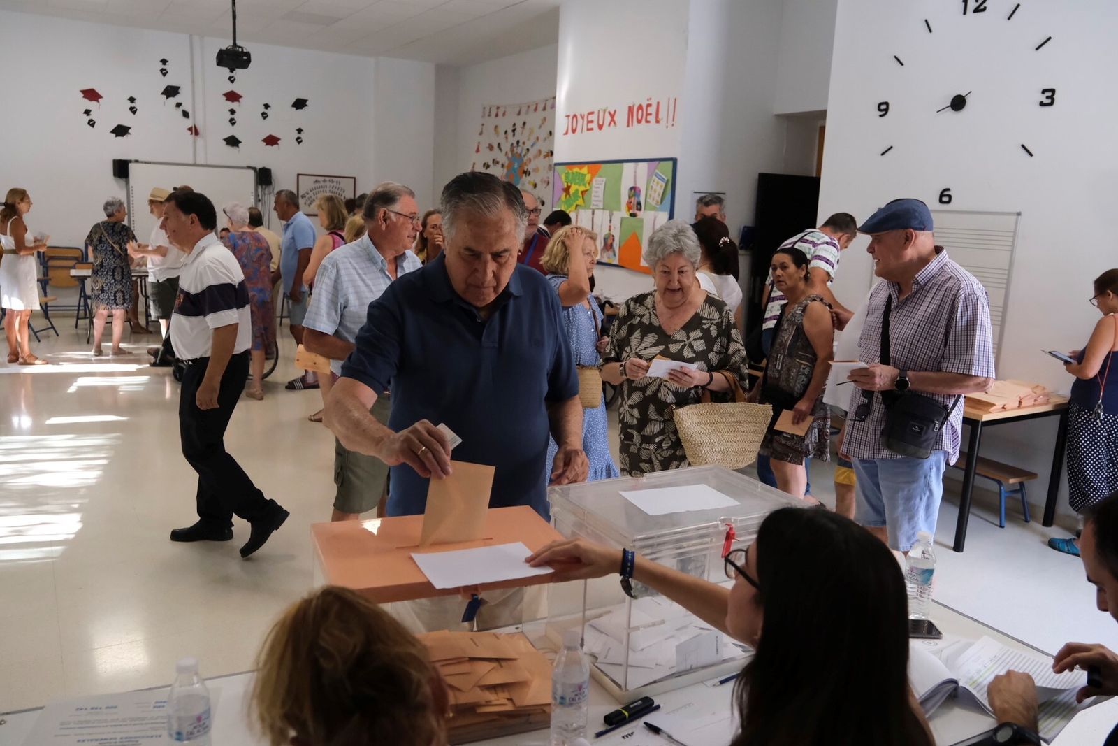 La jornada electoral en Córdoba, en imágenes