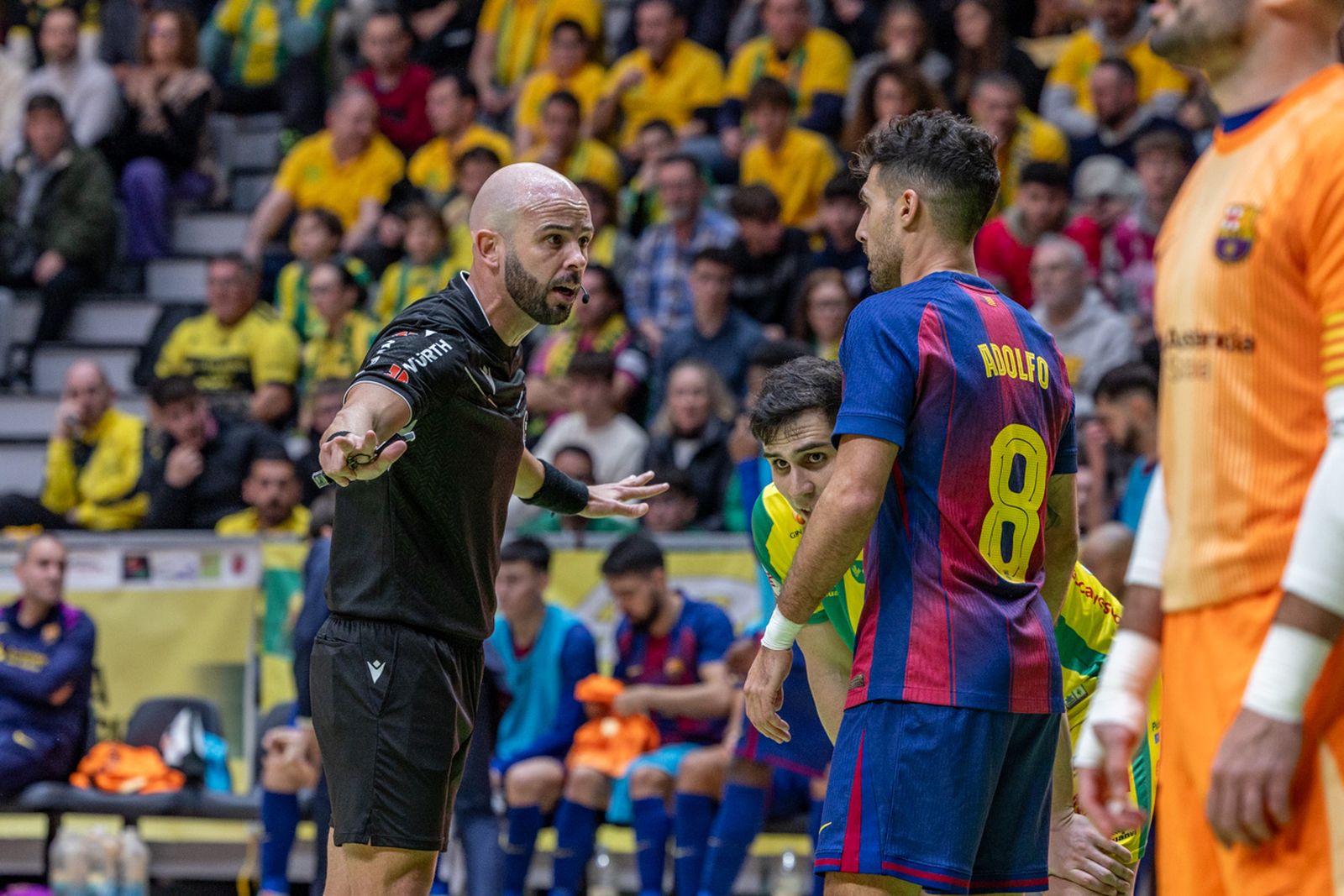 Las mejores imágenes del espectacular encuentro entre Jaén Paraíso Interior FS y Barça (3-3)