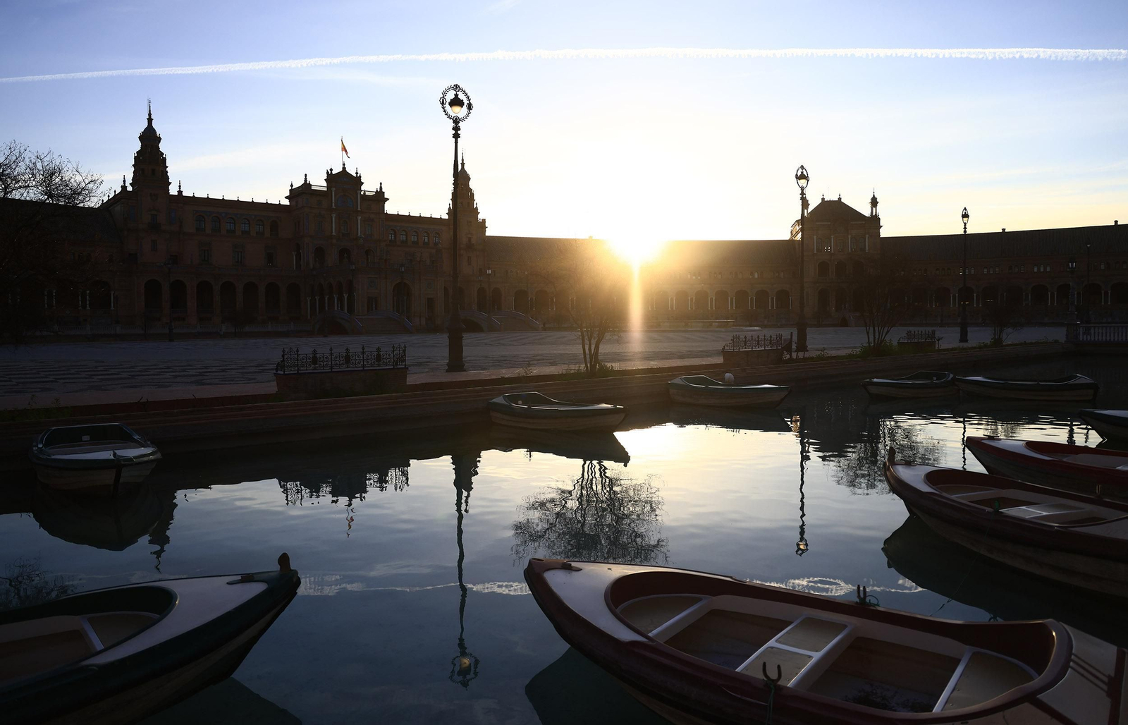 La Plaza de España recupera su esplendor