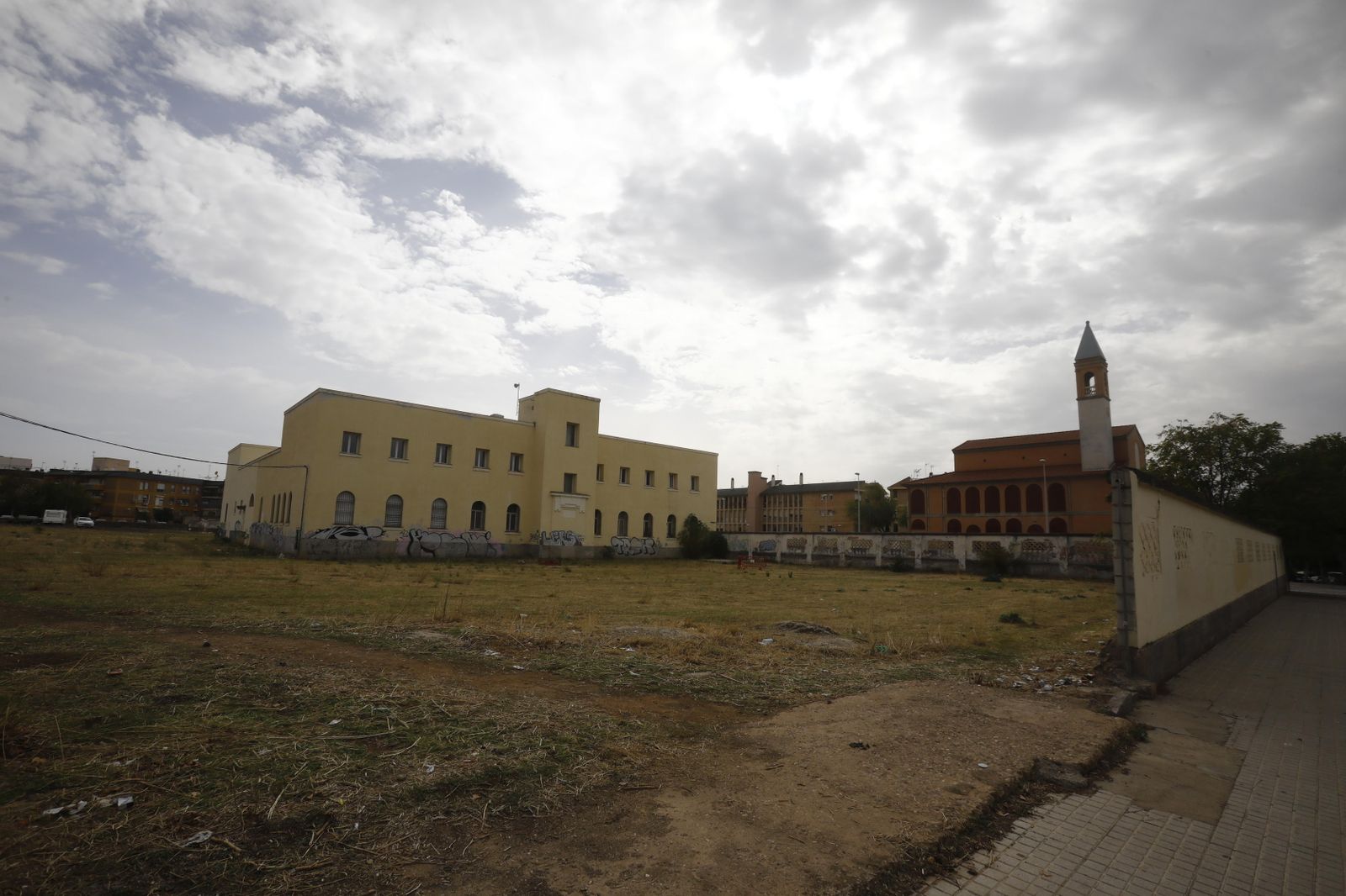 Terrenos de la antigua cárcel de Fátima.
