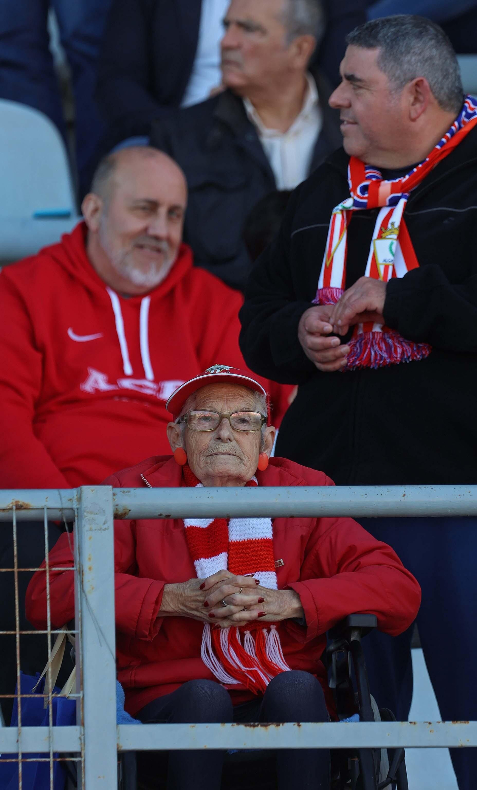 Búscate en el Nuevo Mirador durante el Algeciras - Real Madrid Castilla de Primera Federación