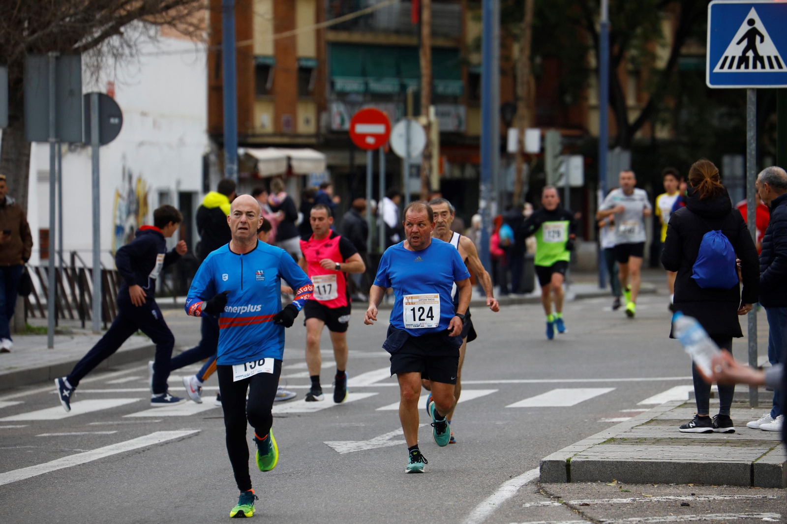 Las mejores fotos de la XL Carrera Popular Trinitarios Memorial Adolfo Rivera