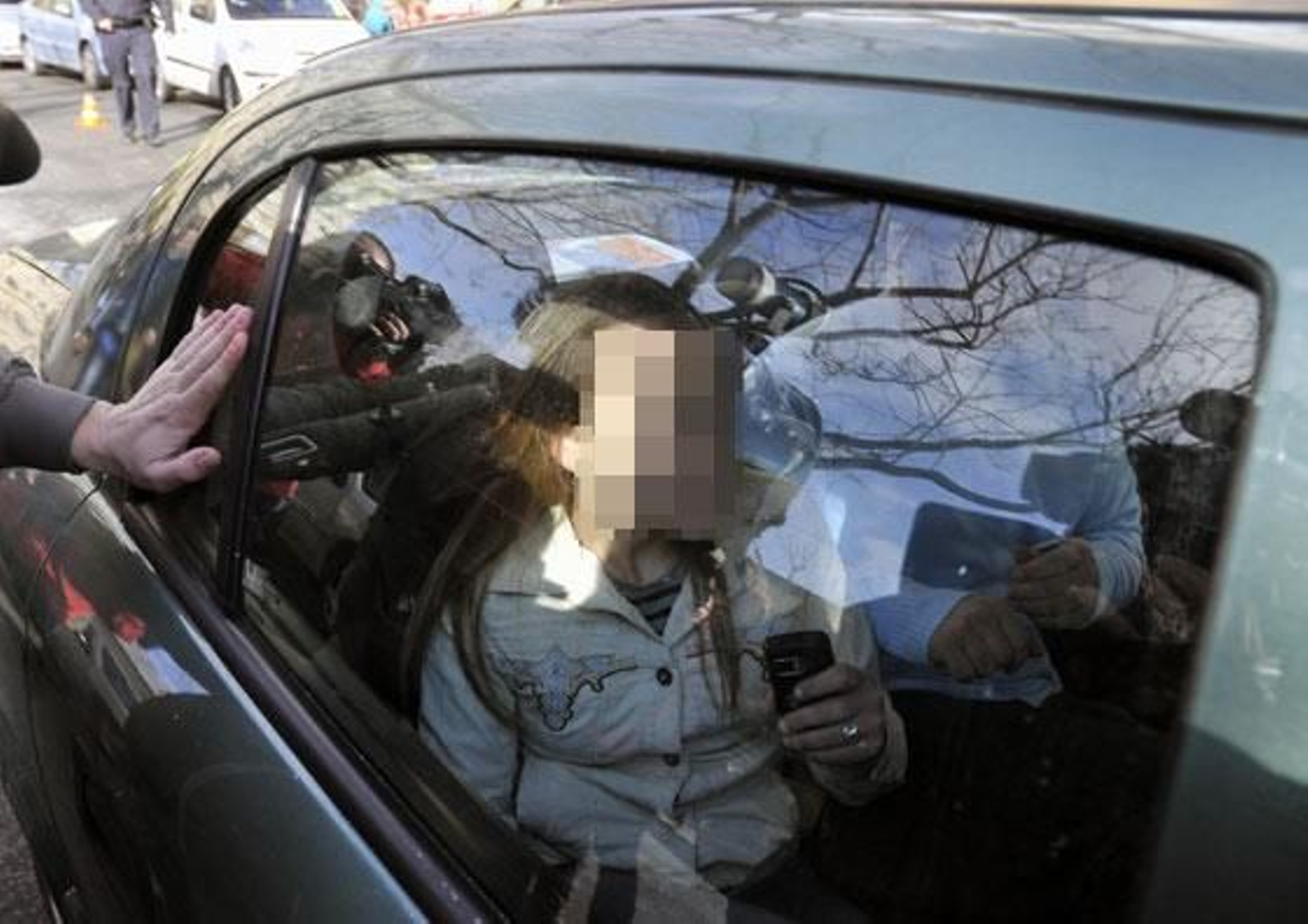 La ex novia de Carcaño, la menor de Camas, tras su declaración en el juicio contra 'El Cuco'.

Foto: Juan Carlos Vázquez