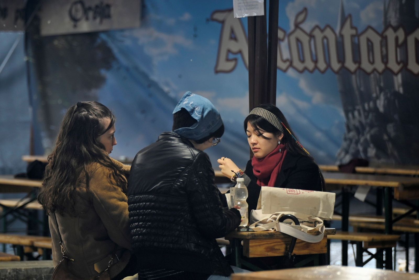 La lluvia desluce el último día del Mercado Andalusí