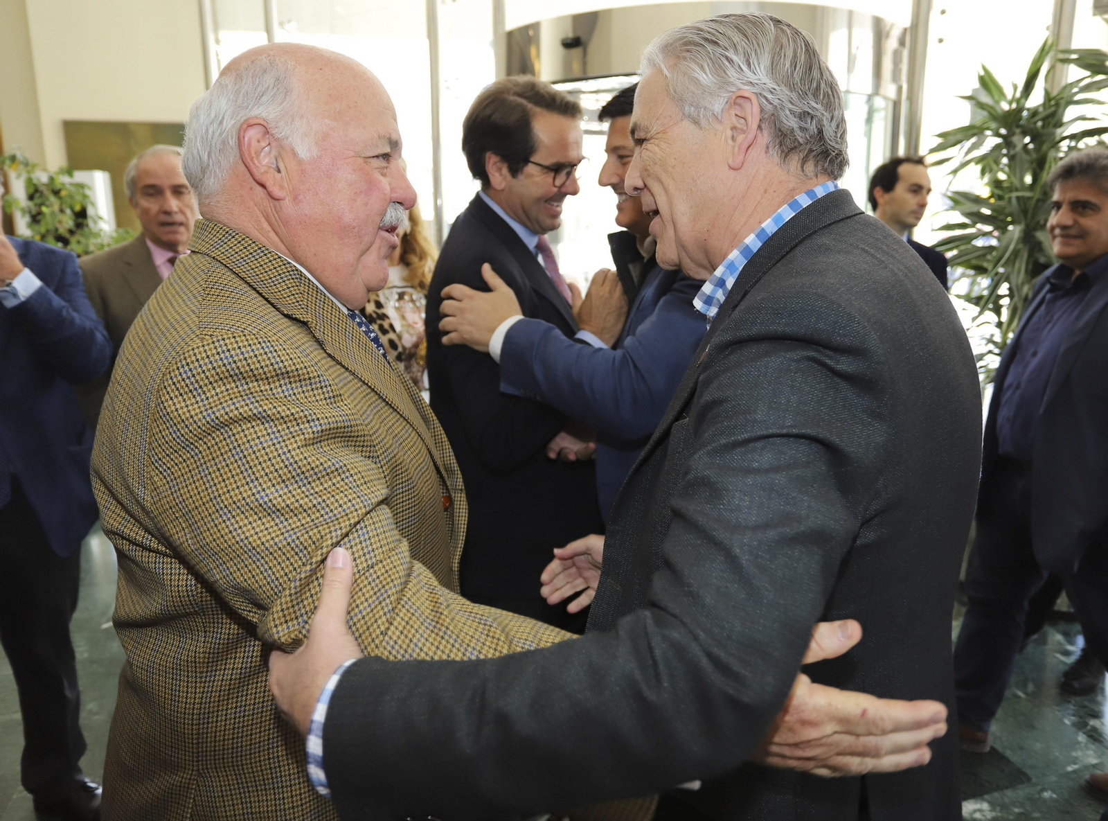 Las fotos del Foro Joly con el consejero de Salud, Jesús Aguirre