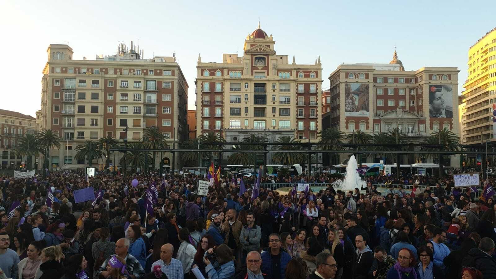 Manifestación del 8M en la Plaza de la Marina.