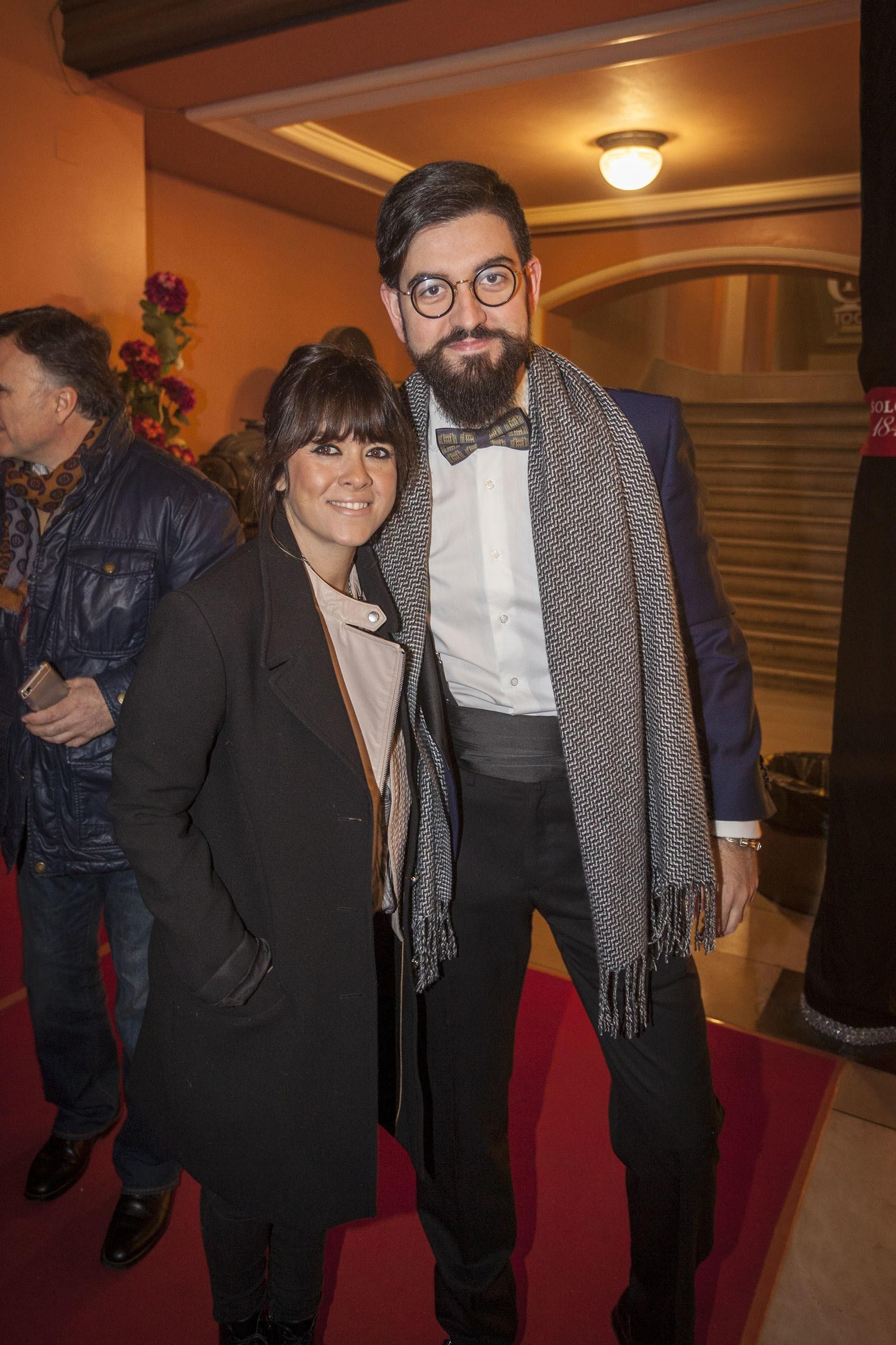 El humorista Manu Sánchez junto a la cantante Vanesa Martín