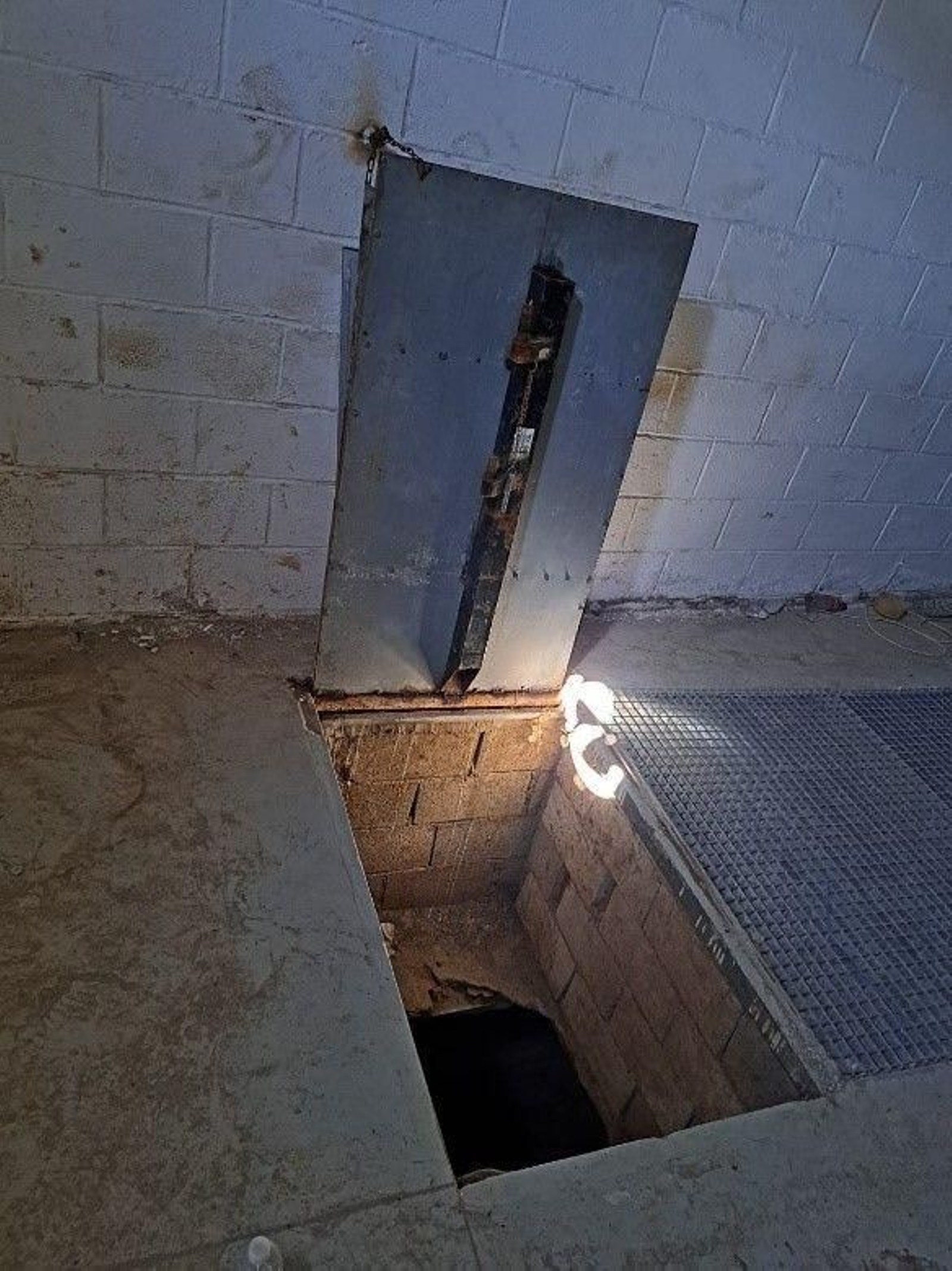 El túnel estaba en una nave del polígono del Tarajal.