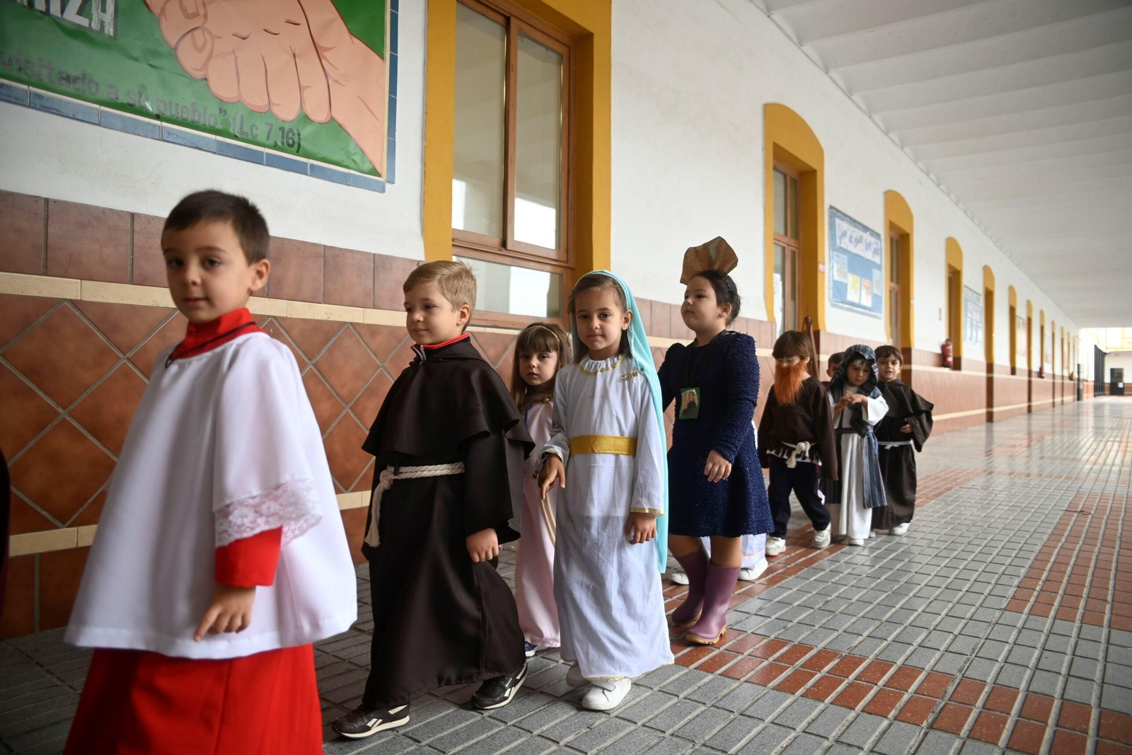 Las mejores imágenes de la celebración del Día de los Santos del colegio Salesianos
