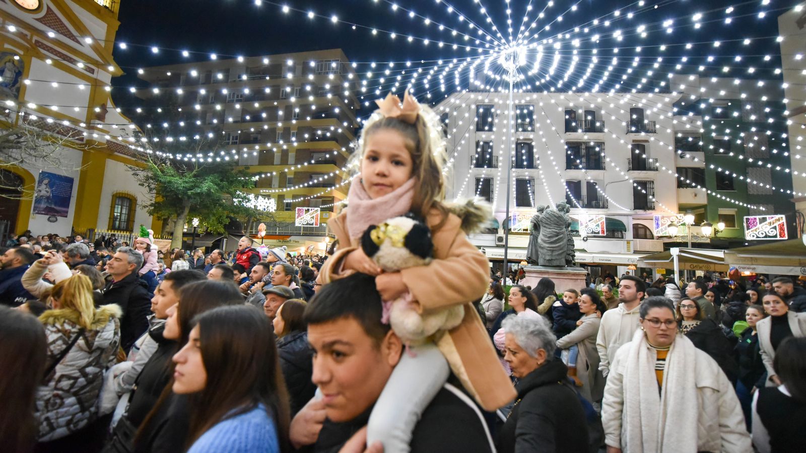 El encendido del alumbrado de Navidad en La Línea, en imágenes