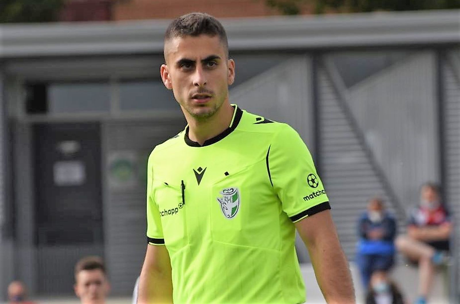 El colegiado Enrique Pareja.