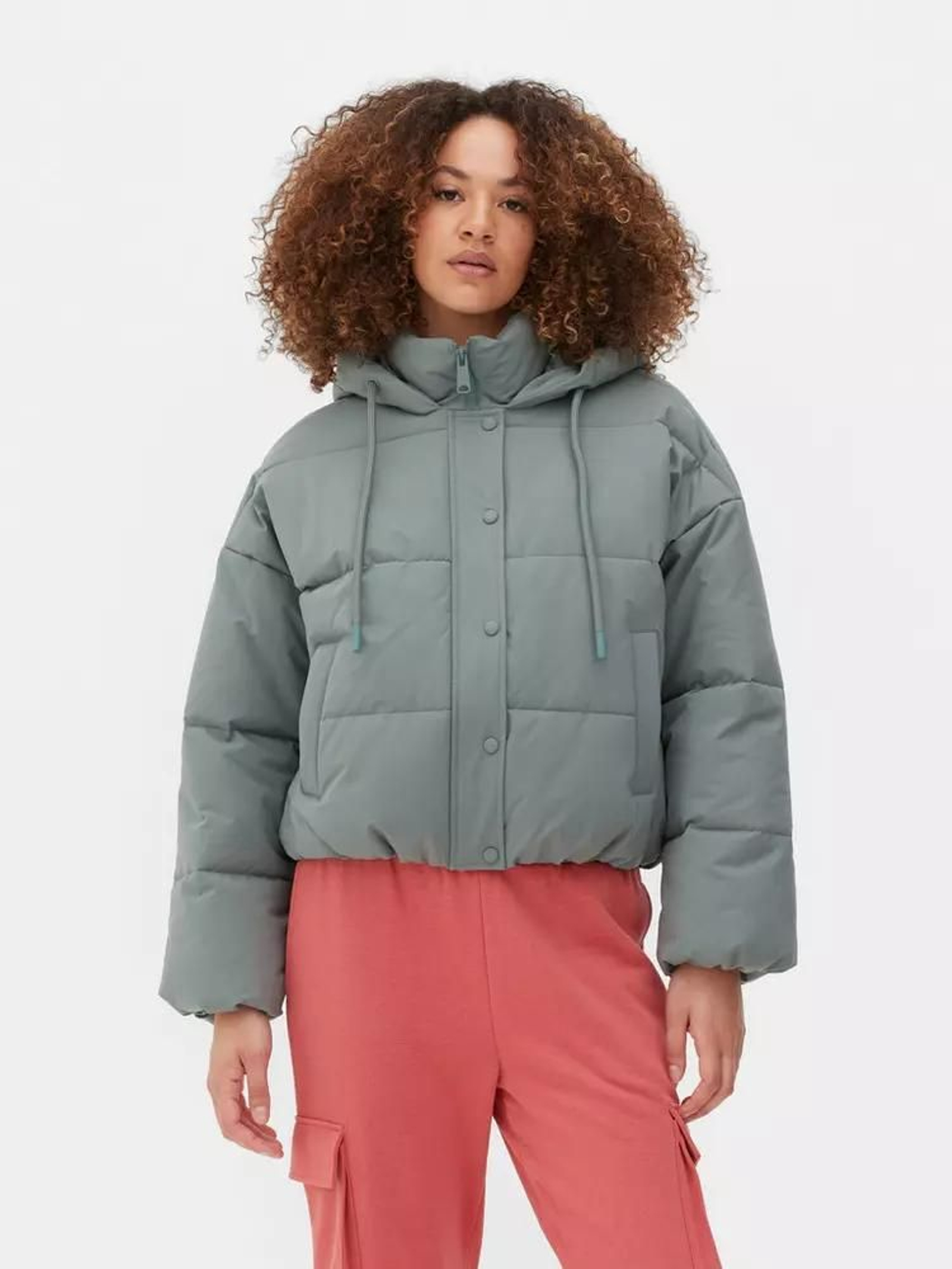Plumífero verde de Primark.