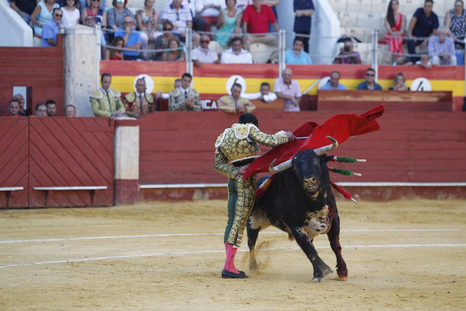 Fotogalería Primera Corrida de Toros. Feria de Almería 2019
