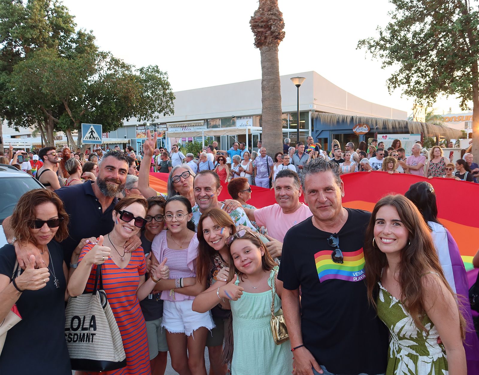 El desfile del Orgullo LGTBIQ de Vera Playa, en imágenes