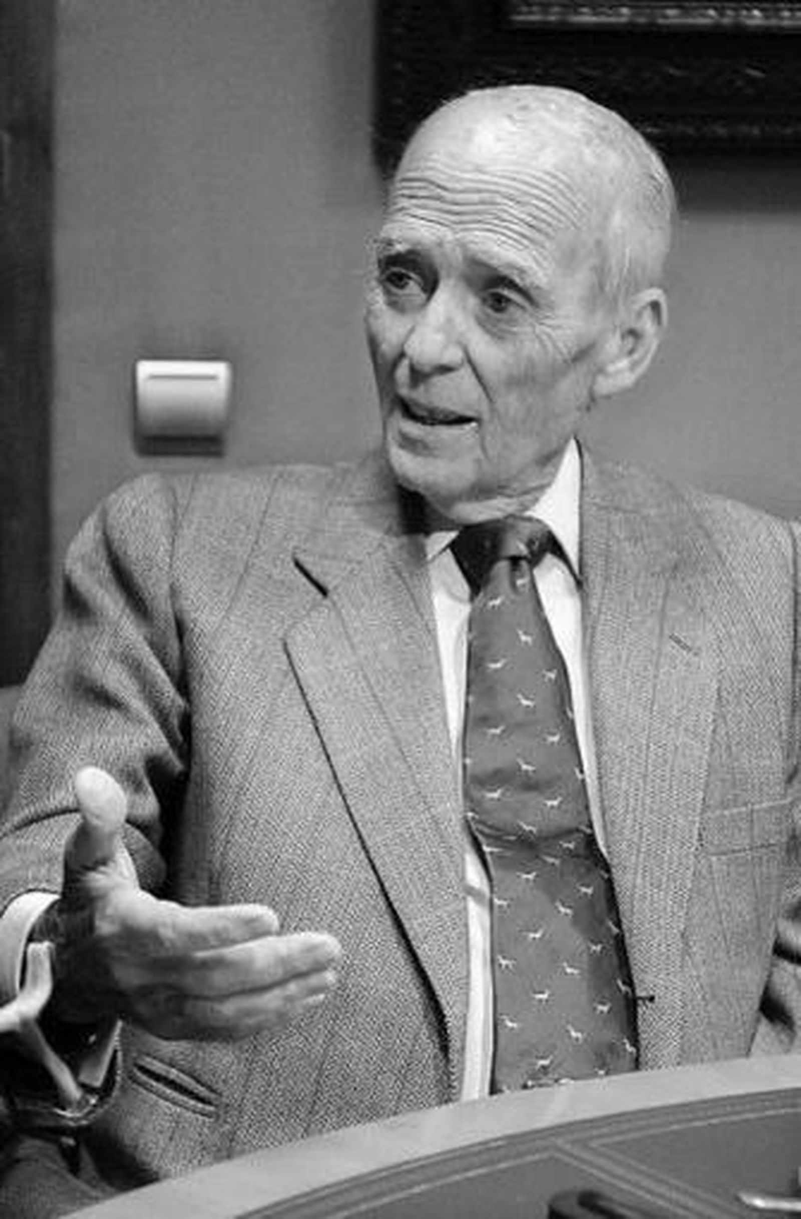 "Oigo la saeta a la cruz del Silencio y me quedo aturdido"