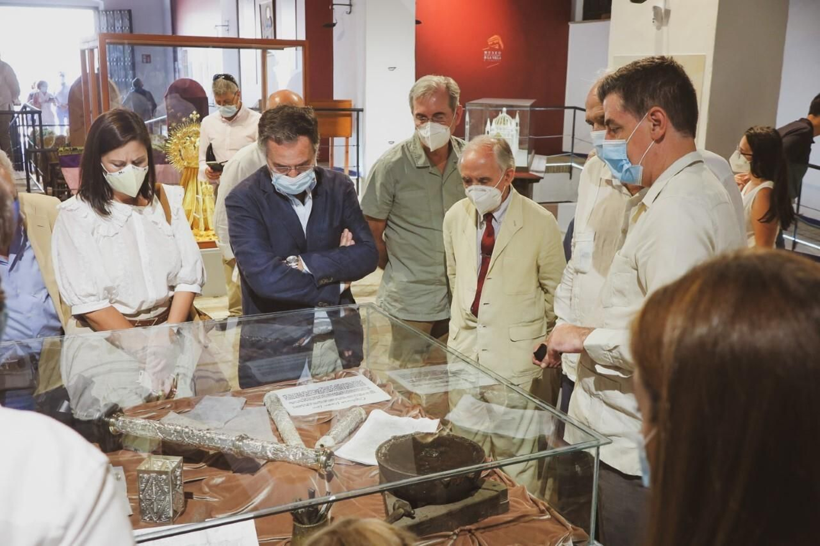 Las piezas ya acabadas del nuevo paso que se contemplan en la exposición 'Otorga Lo Imposible'.