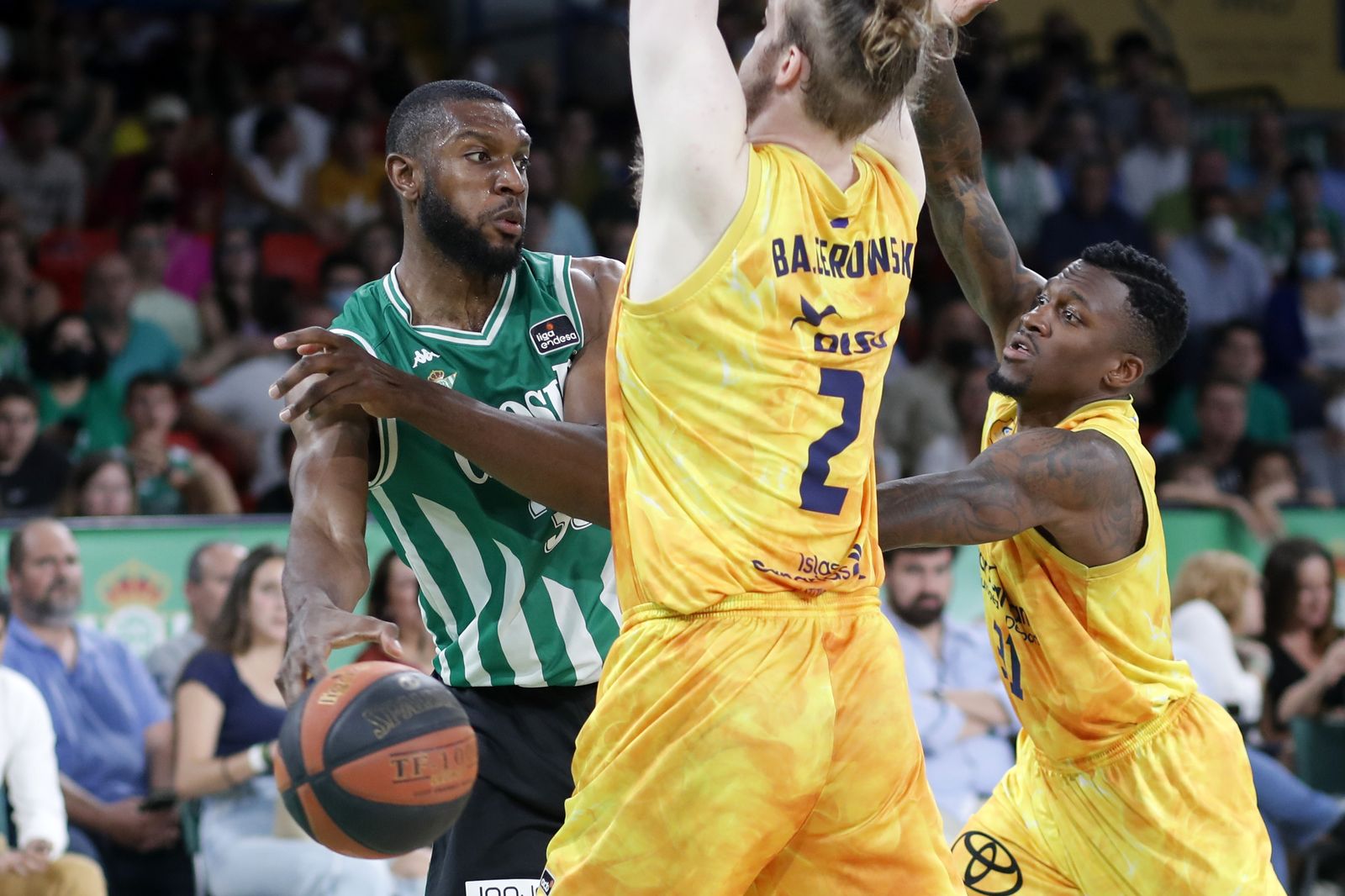 Las imágenes de la salvación del Coosur Betis