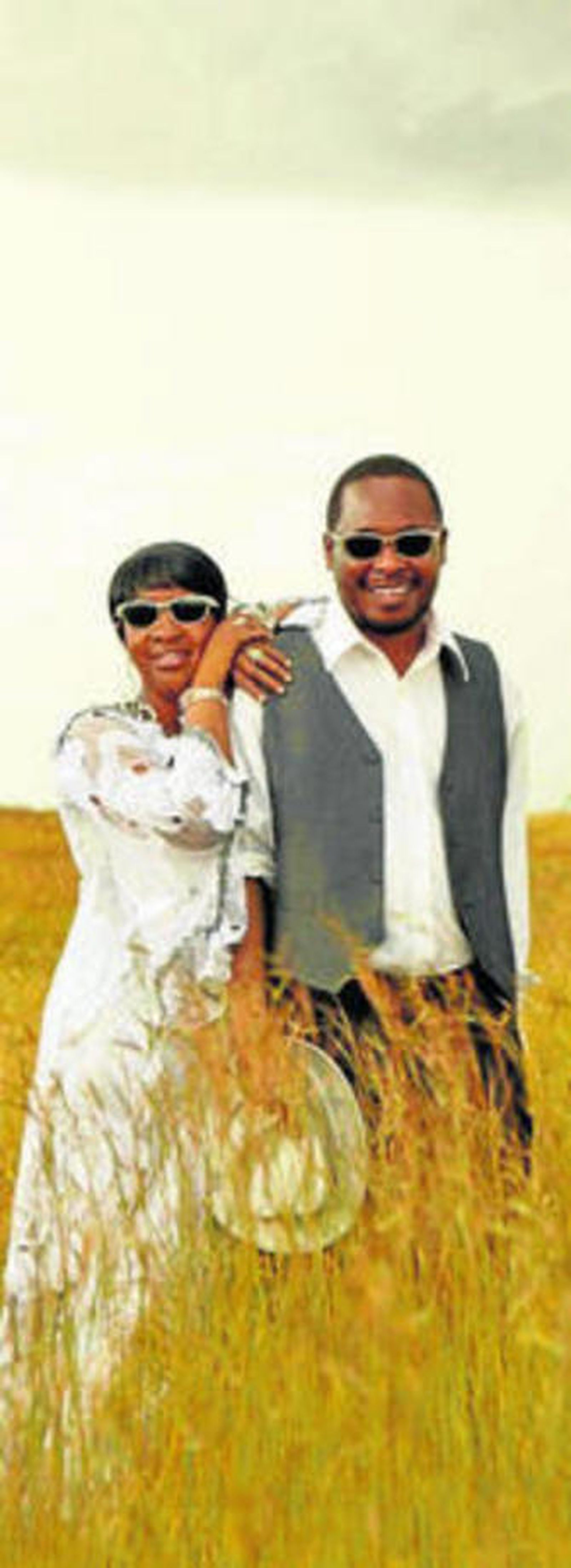 El dúo musical Amadou & Mariam, con su peculiar estética.