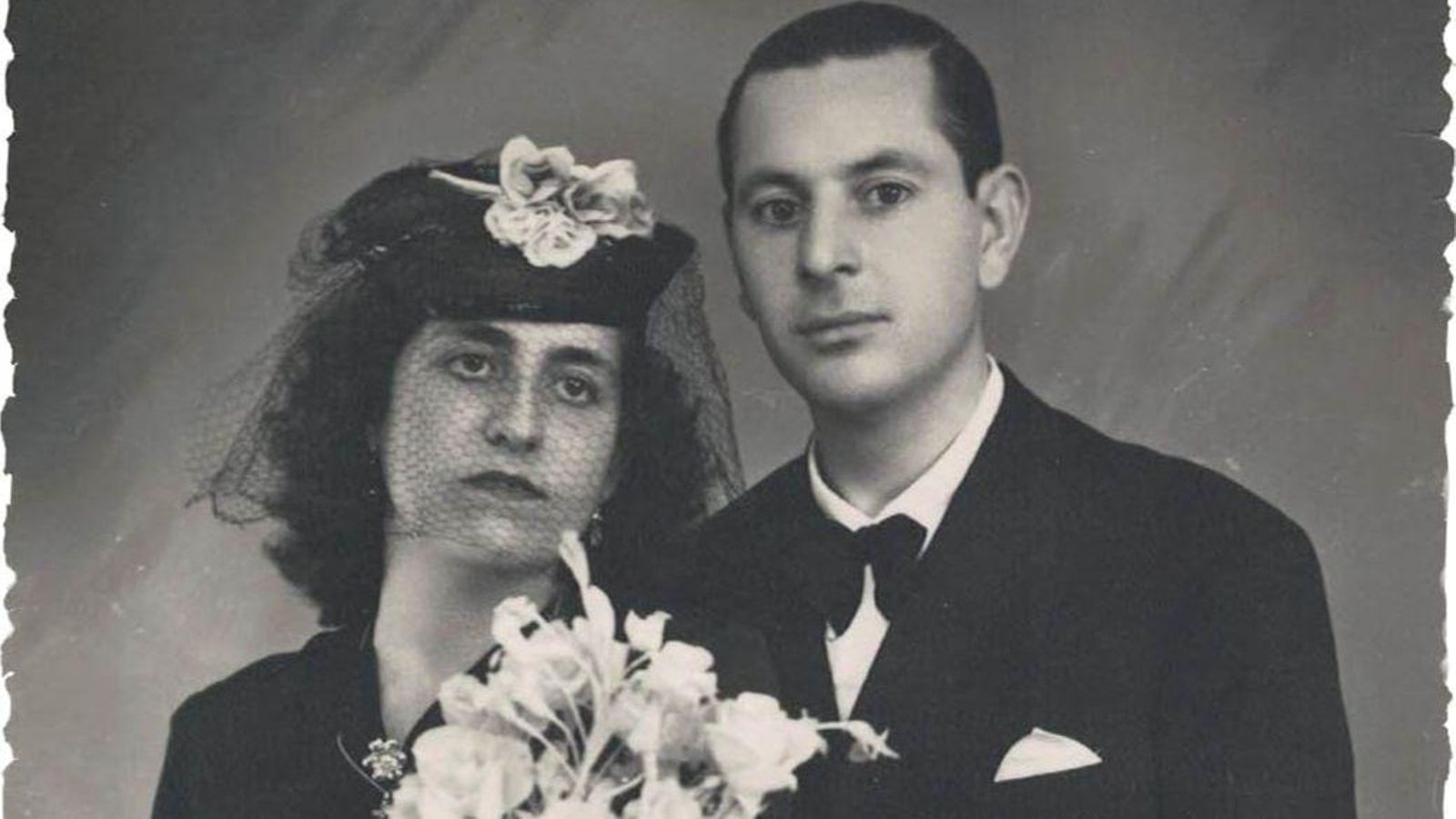 Tomás Fernández López y Rosalía Díaz. El barbero y su esposa.