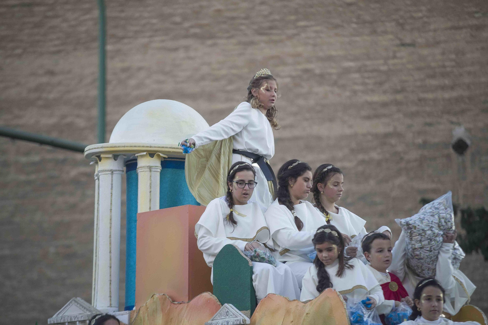 La Cabalgata de Reyes Magos de Sevilla, en imágenes