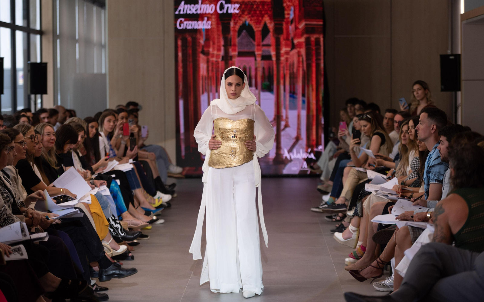 Todas las imágenes del desfile del Concurso 'Andalucía, destino de moda'