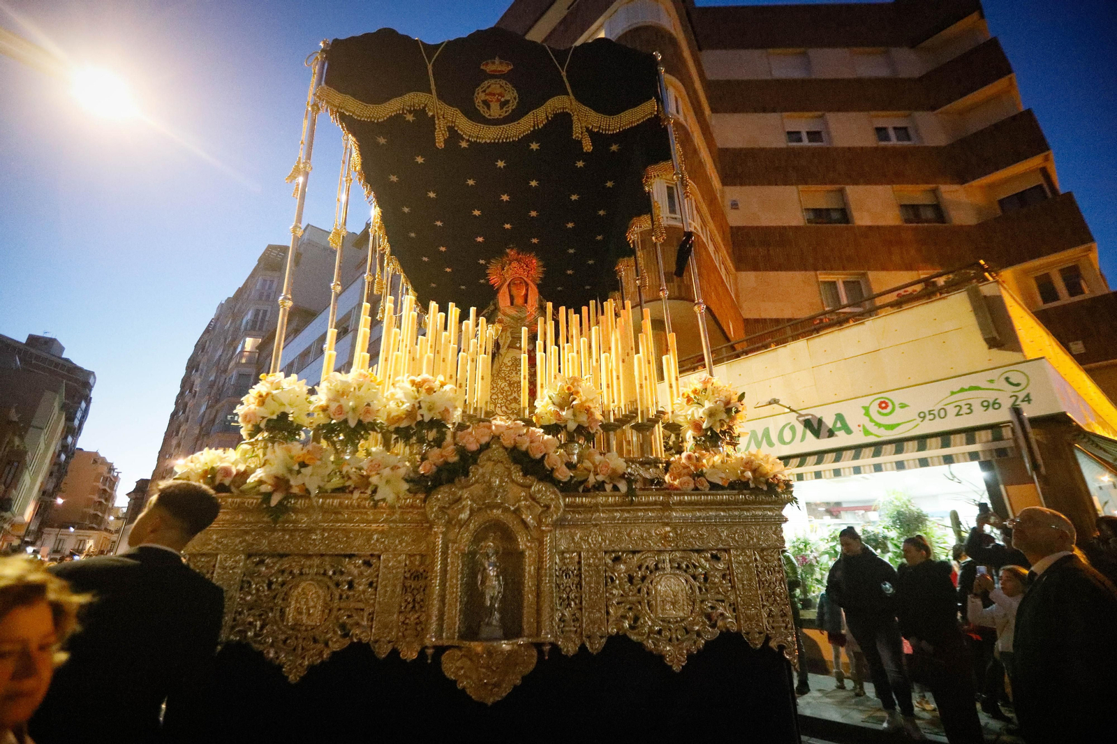 Las mejores fotos de la procesión del Amor en Almería