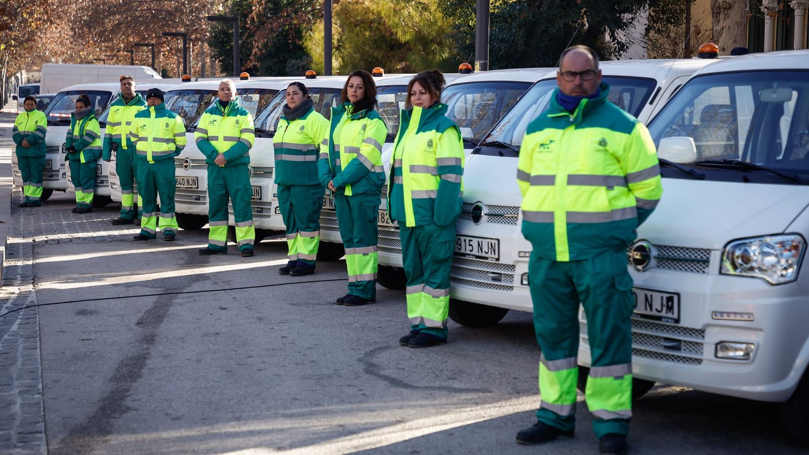 Los 17 vehículos son los primeros de 400 con los que contará la flota.