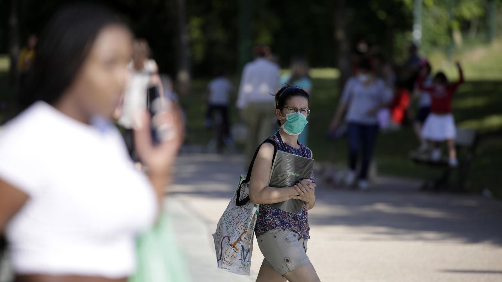 Mascarillas obligatorias si las calles son estrechas o no se puede respetar las distancias.