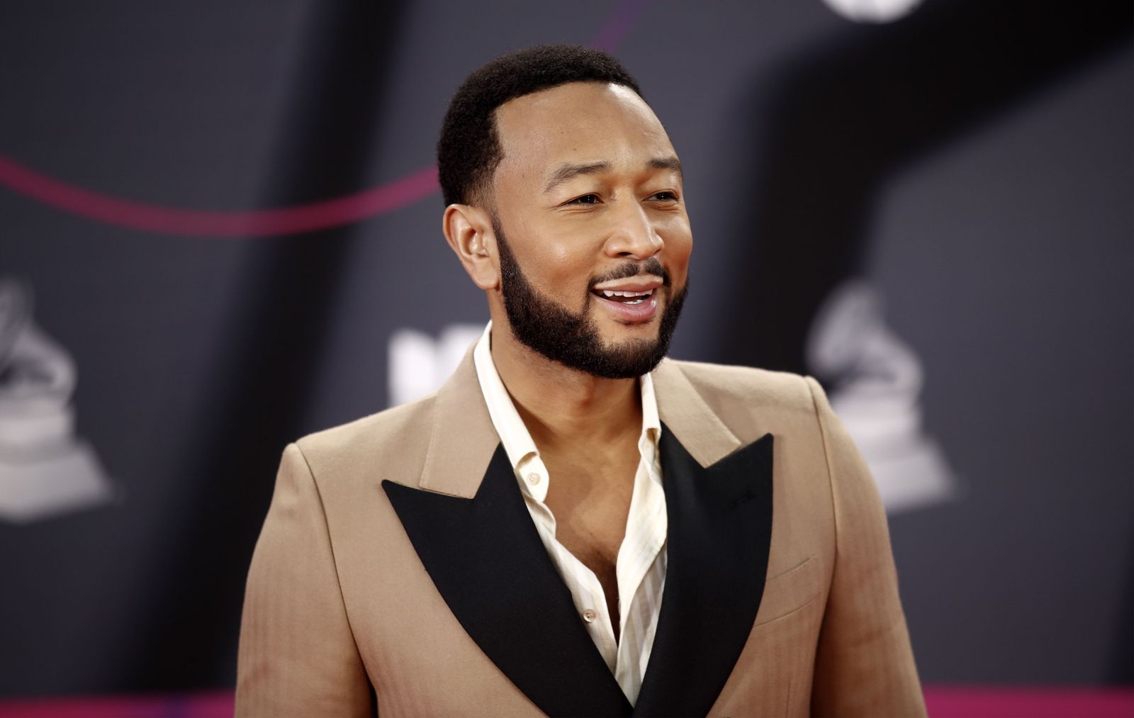 La alfombra roja de los Grammy latinos