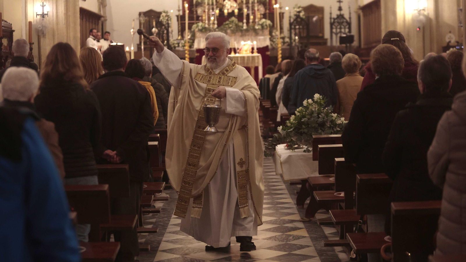 Las fotos de la misa del Domingo de Resurrección en Tarifa