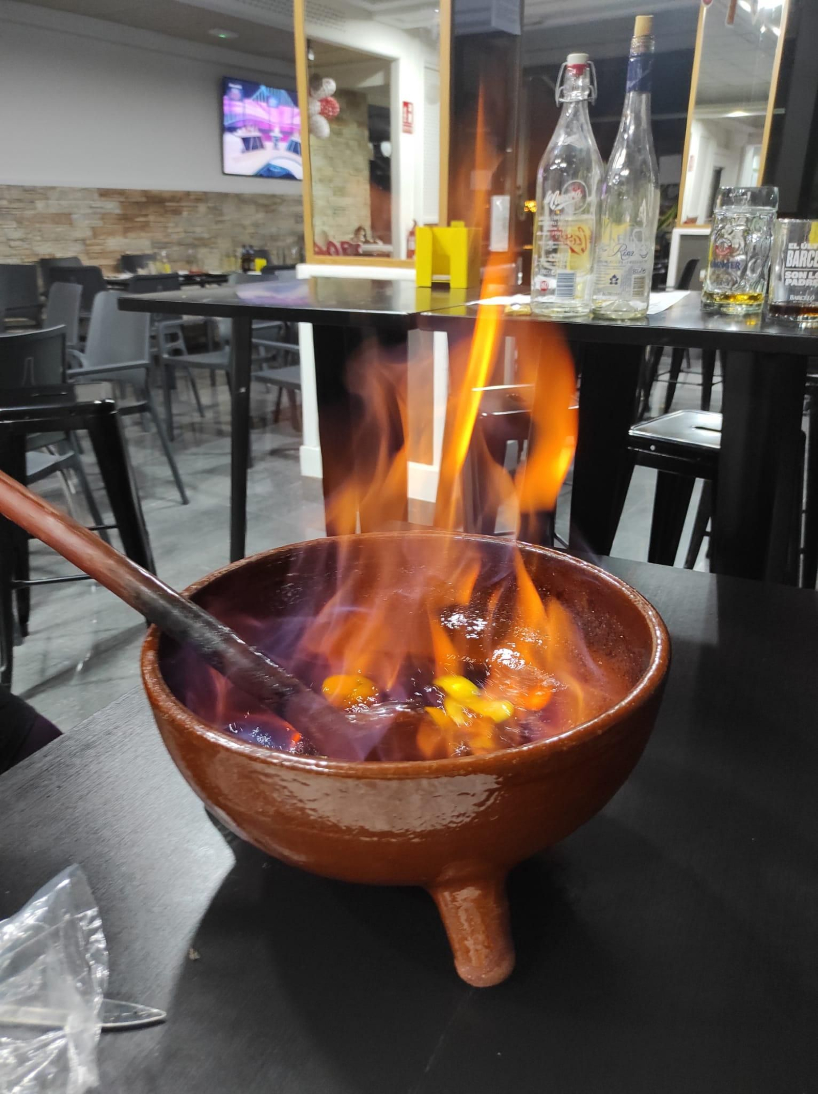 Queimada gallega, en La Birra. (Jerez)