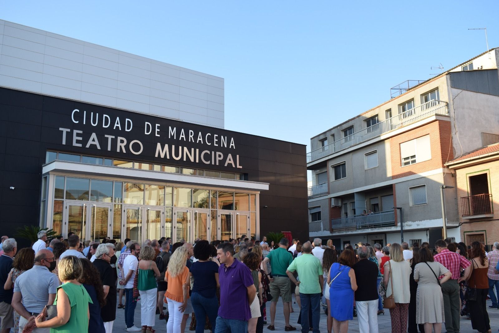 Maracena inaugura su nuevo teatro municipal tras décadas de espera