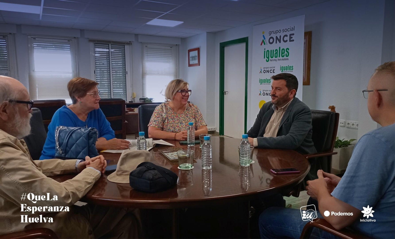 Reunión con el director de la Once en Huelva.