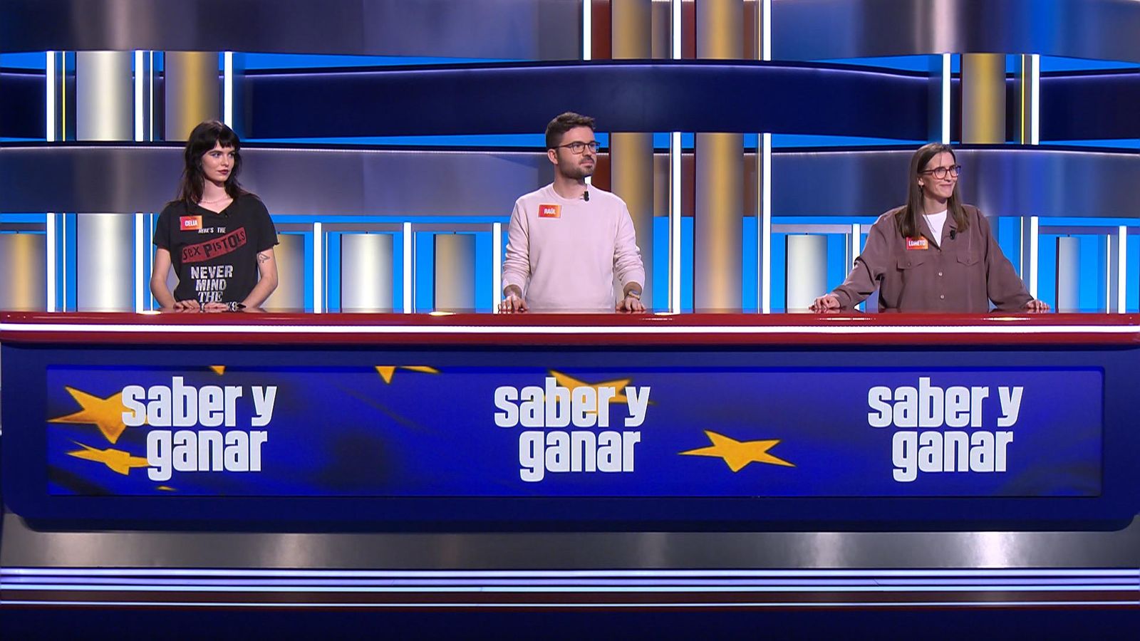 Los tres concursantes con experiencias en países de la Unión Europea que participarán en las entregas especiales de 'Saber y Ganar'.