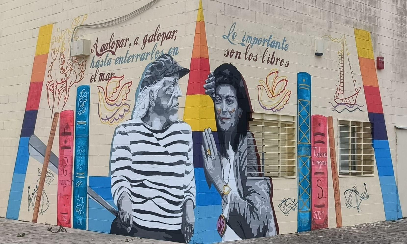 El mural de Alberti y Almudena Grandes en Puerto Real