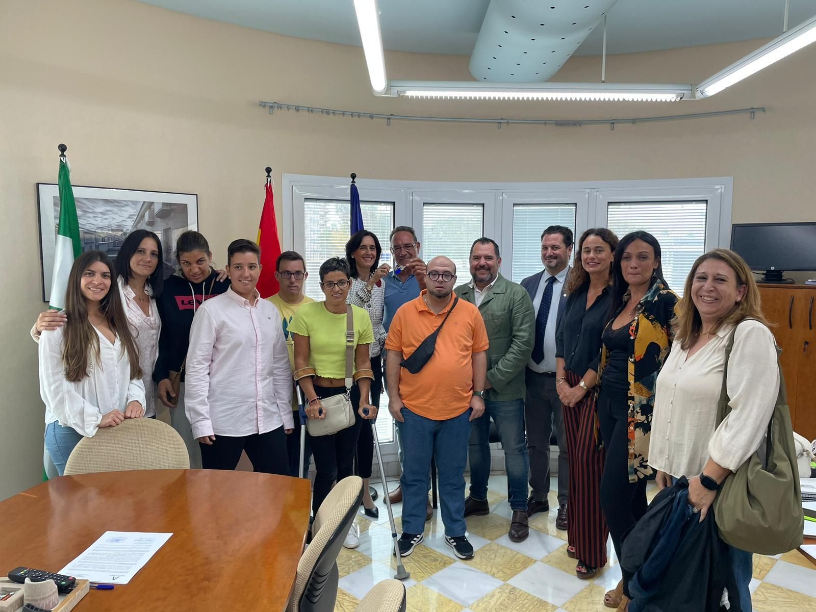 Momento de entrega de vivienda.