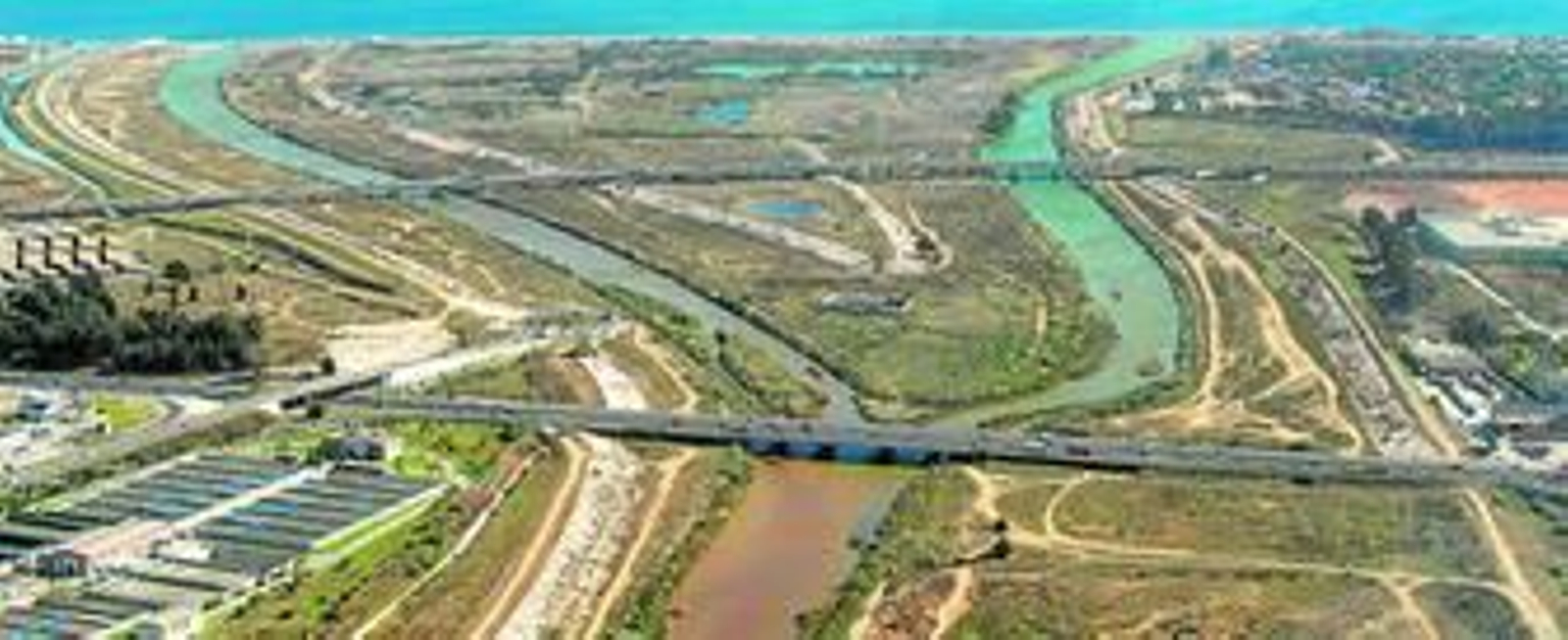 Vista aérea de la parte final del río Guadalhorce.