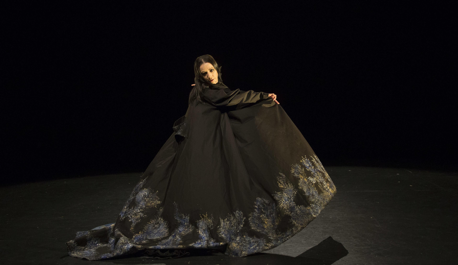 Eva Yerbabuena en el ensayo del espectáculo 'cuentos de azúcar'