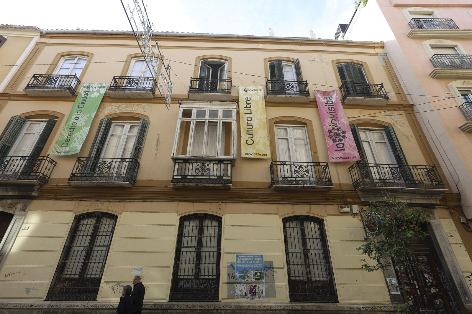 Fachada principal de La Invisible.
