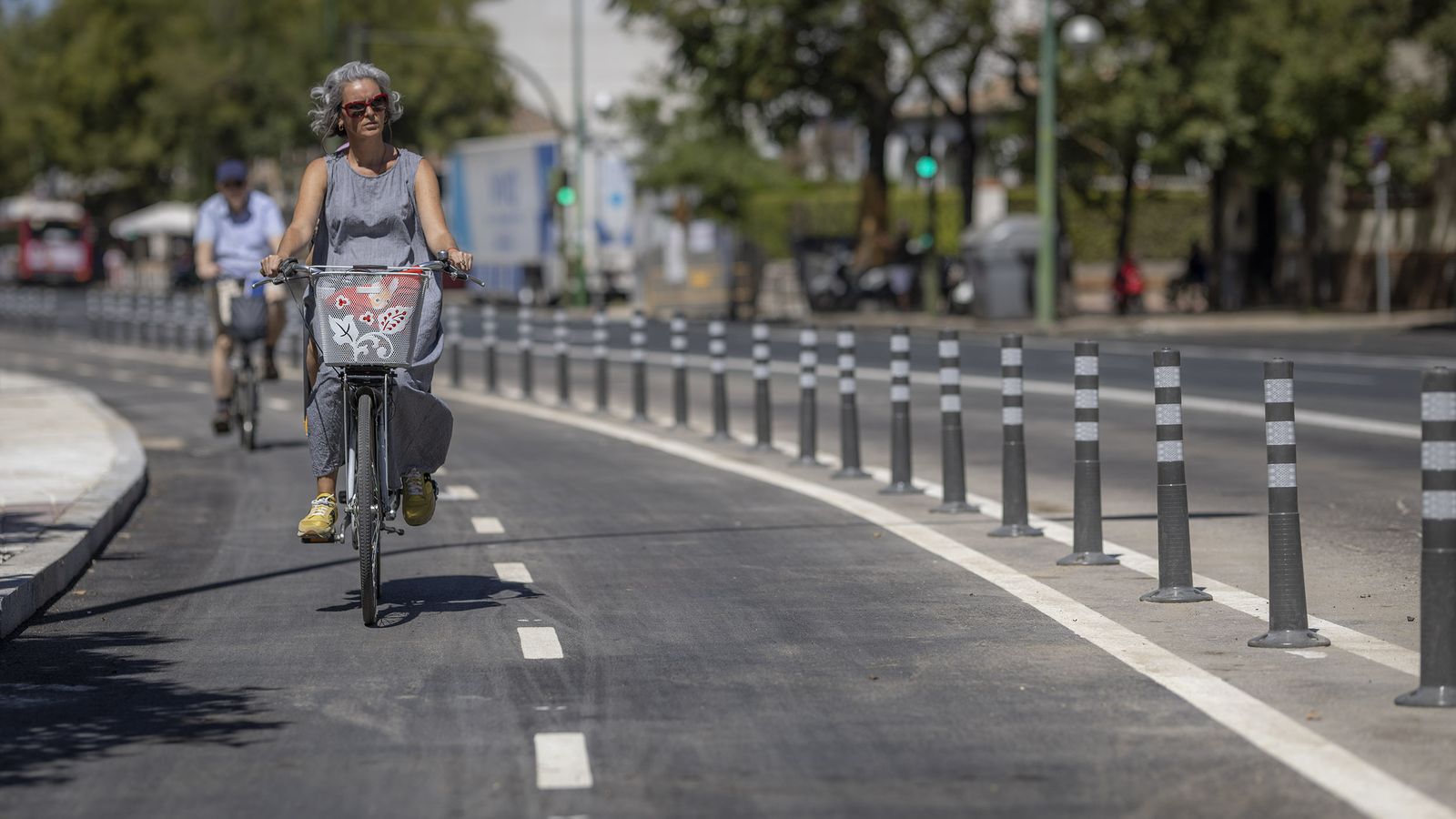 Manifestación en bicicleta por Sevilla para reclamar una política eficaz de fomento de la movilidad urbana sostenible