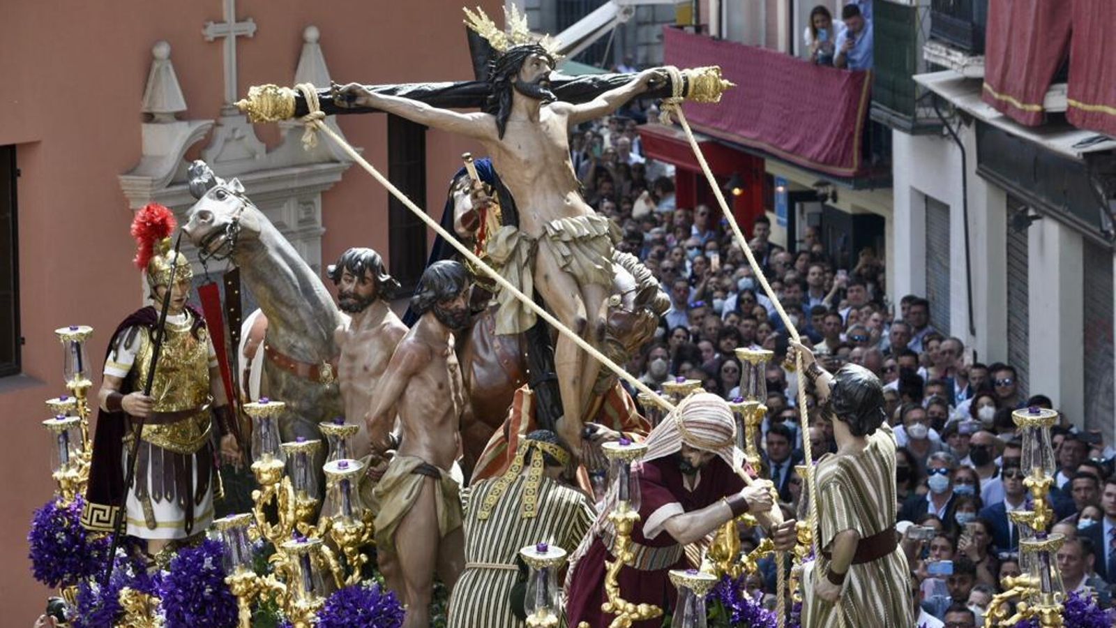 Salida del Cristo de La Exaltación