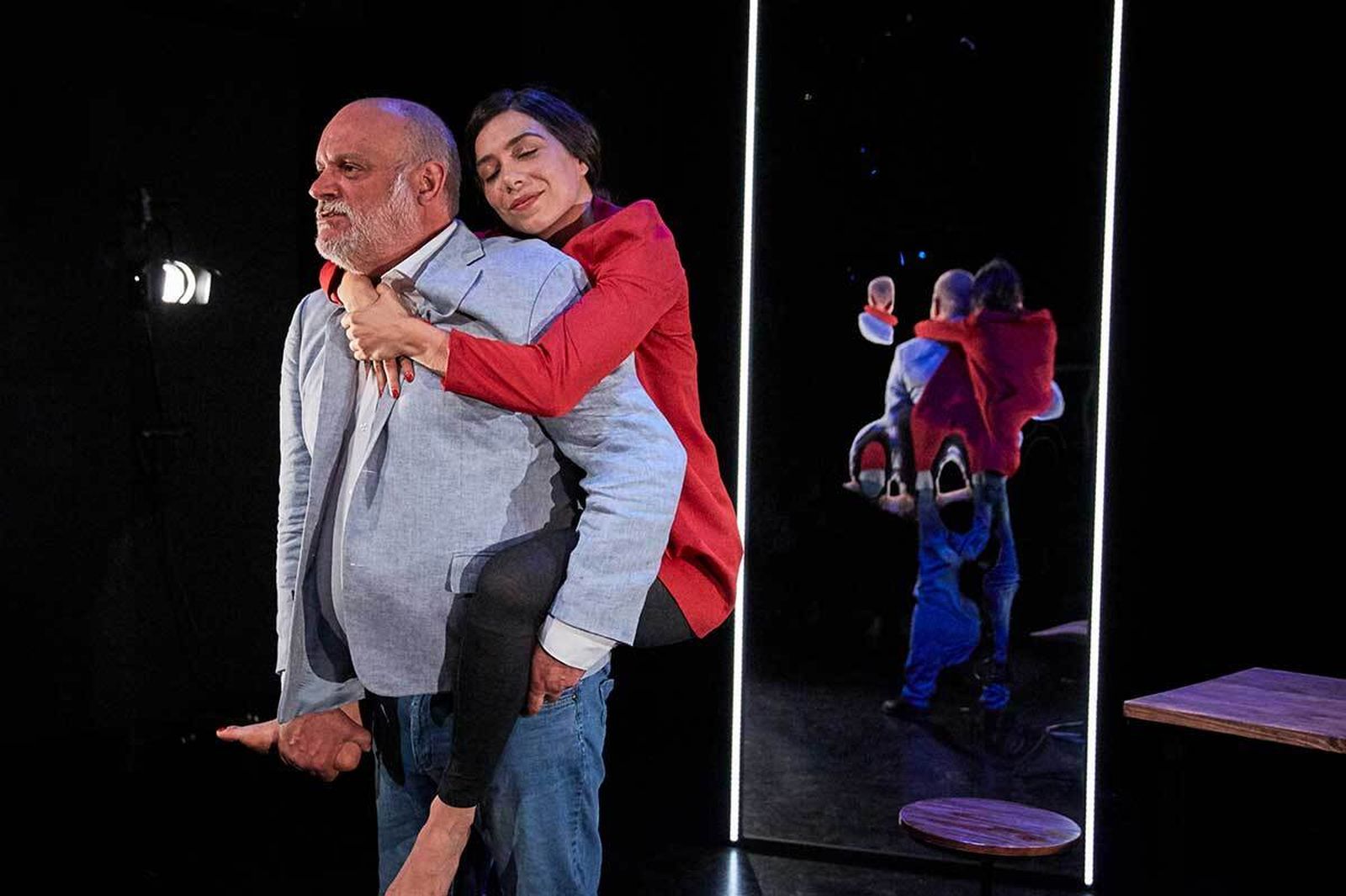 Juanma Lara y Roberta Pasquinucci, dos personas 'normales' en 'El hambre'