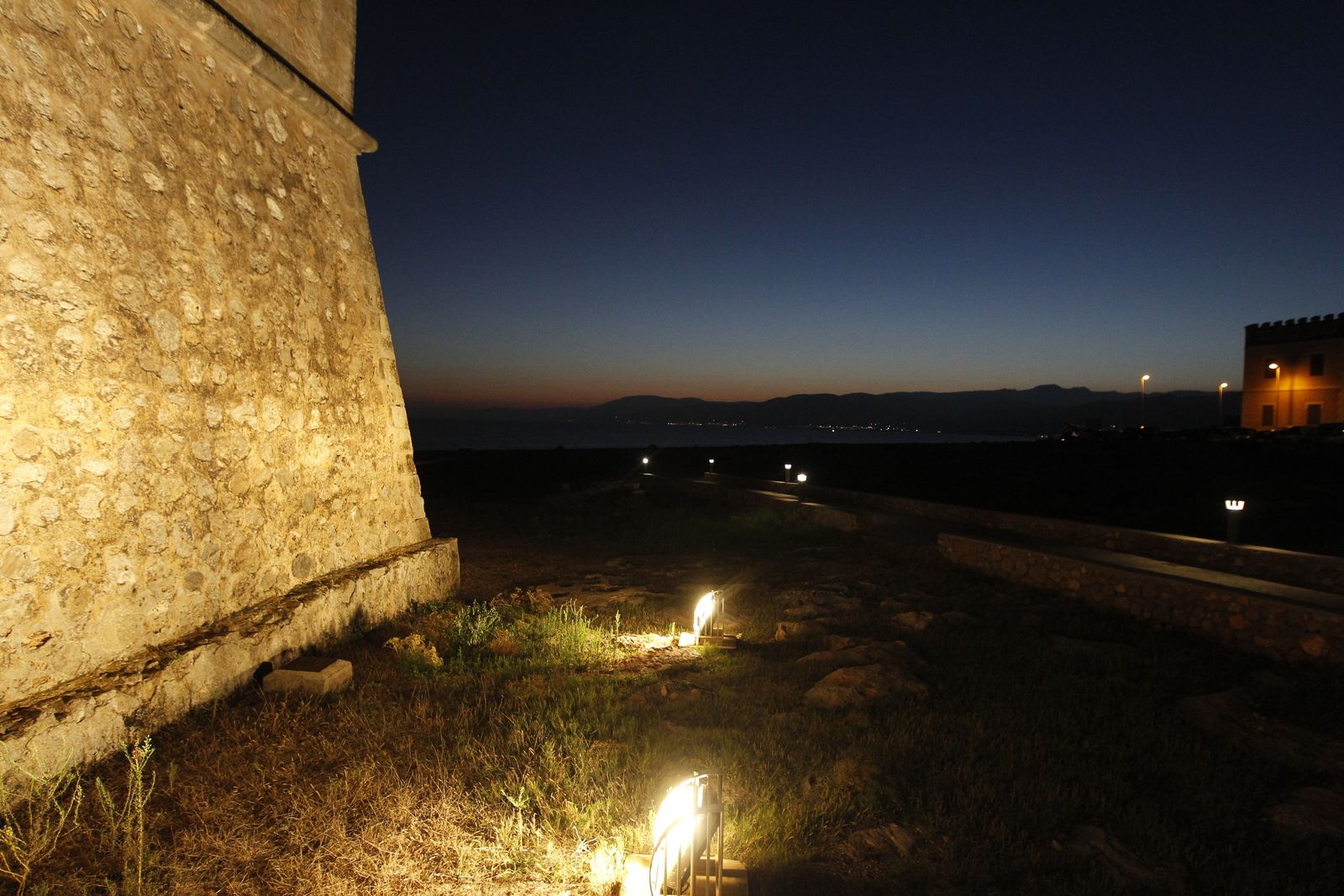 Historia teatralizada del castillo de Guardias Viejas. El Ejido