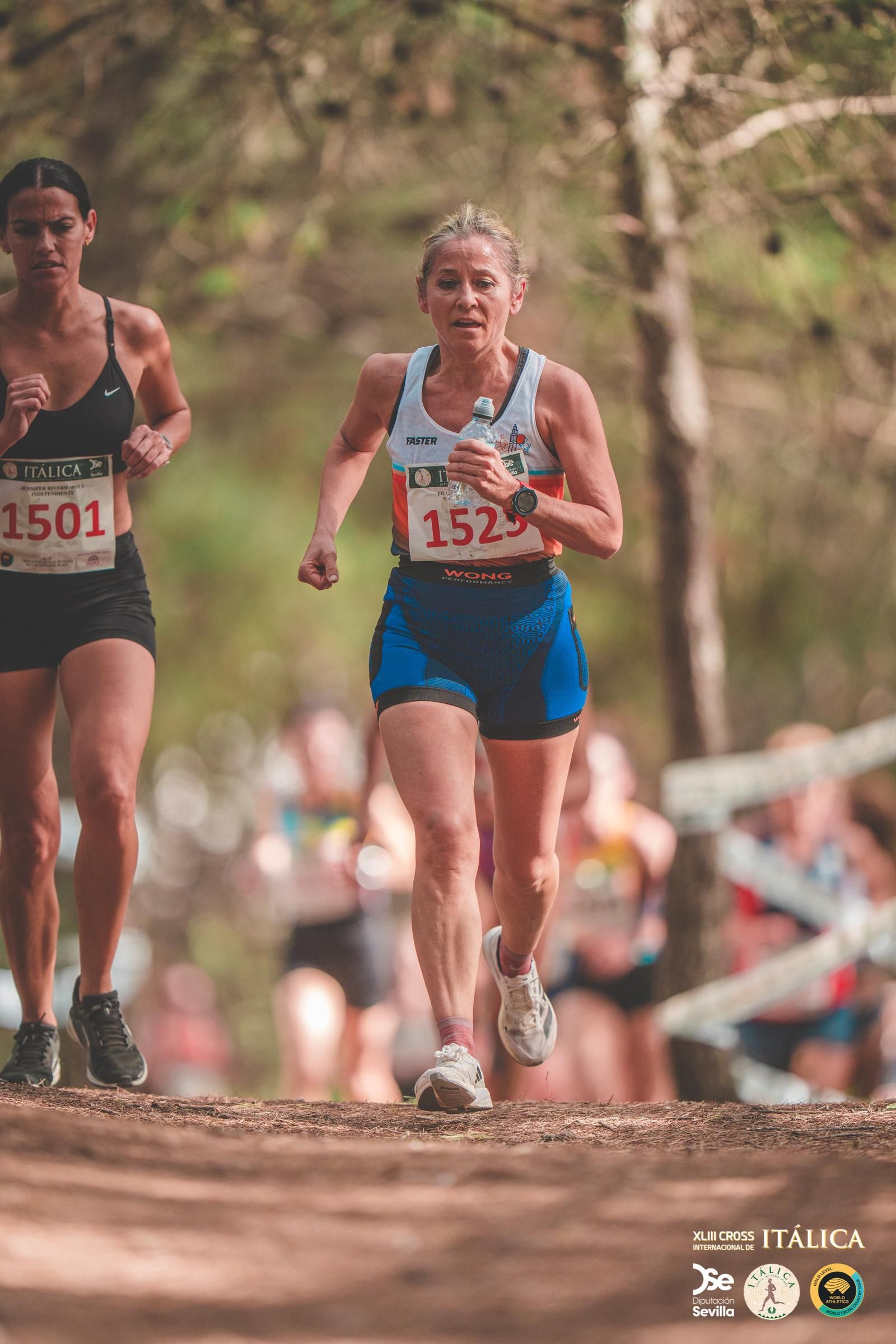 Búscate en las fotos del Cross de Itálica 2025 | 1