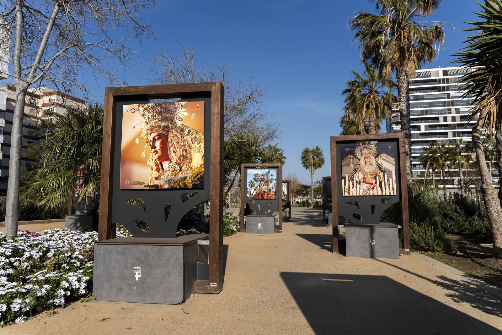 Paneles con la exposición que se pueden ver en el Parque de la Estación.