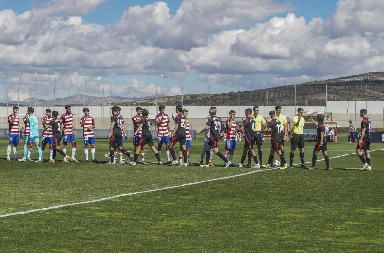 El Recreativo Granada-Sevilla Atlético, en imágenes